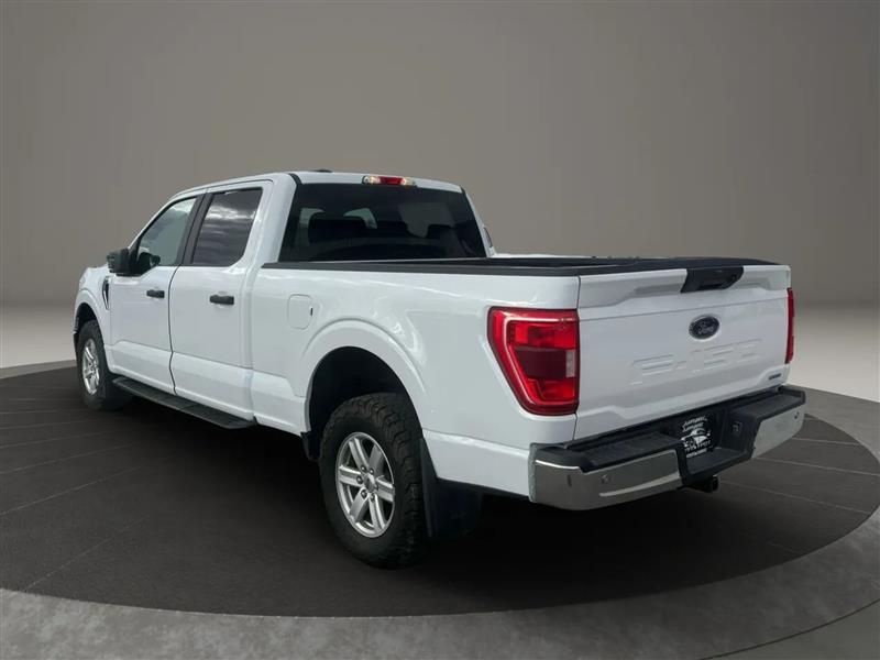 2022 Ford F-150 XLT photo 3