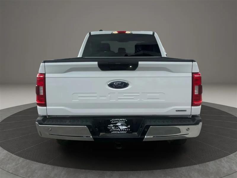 2022 Ford F-150 XLT photo 4