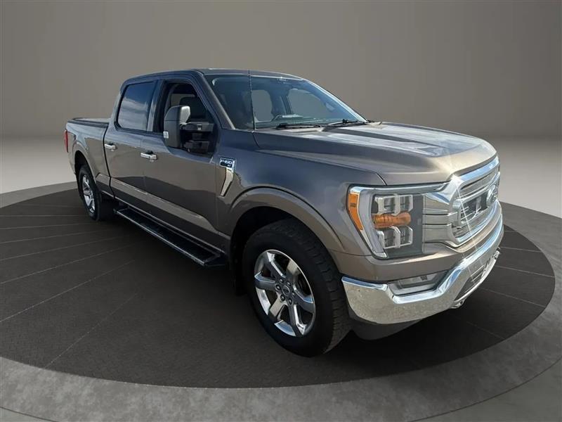 2021 Ford F-150 XLT photo 3