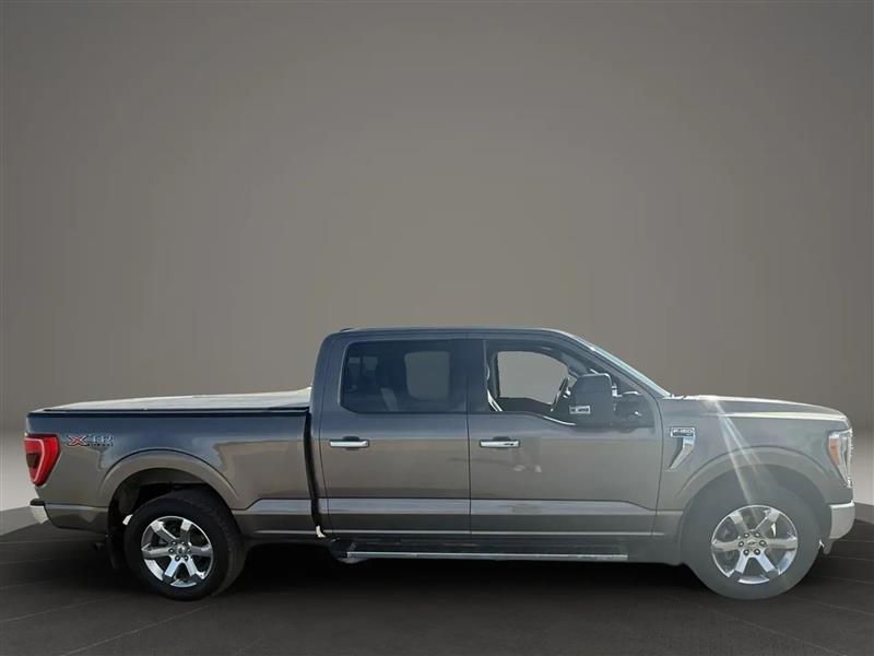 2021 Ford F-150 XLT photo 4