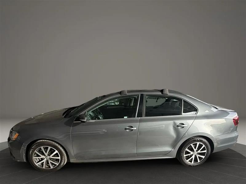 2017 Volkswagen Jetta 1.4T SE photo 2