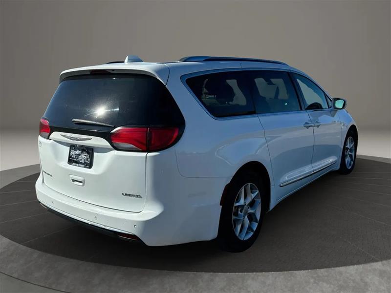 Chrysler Pacifica Limited 2019