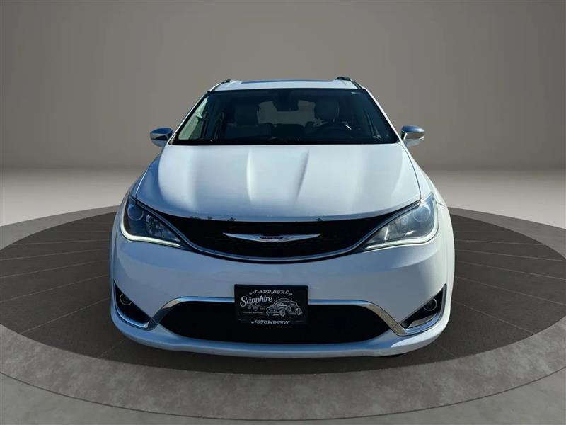 Chrysler Pacifica Limited 2019