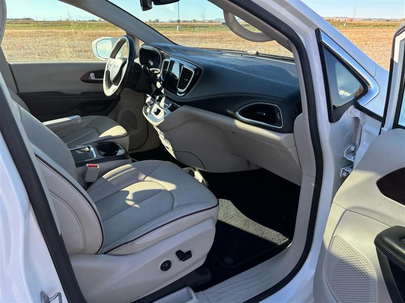 Chrysler Pacifica Limited 2019