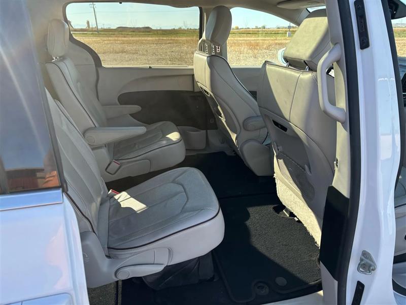 Chrysler Pacifica Limited 2019
