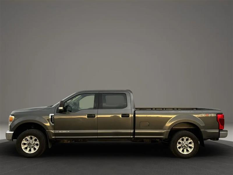 2020 Ford F-350 Platinum photo 2