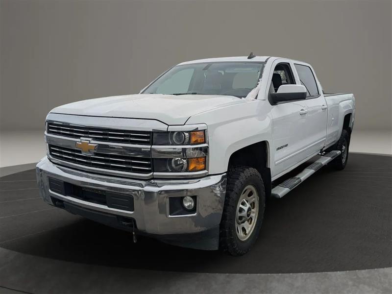 2018 Chevrolet Silverado 2500HD LT Crew Cab 4WD
