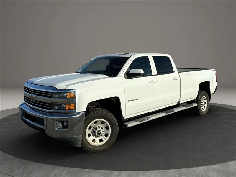 2018 Chevrolet Silverado 2500HD LT Crew Cab 4WD