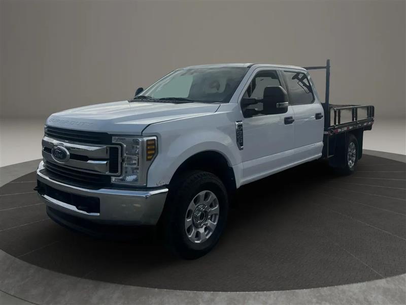 2019 Ford F-350 Super Duty XLT's photo