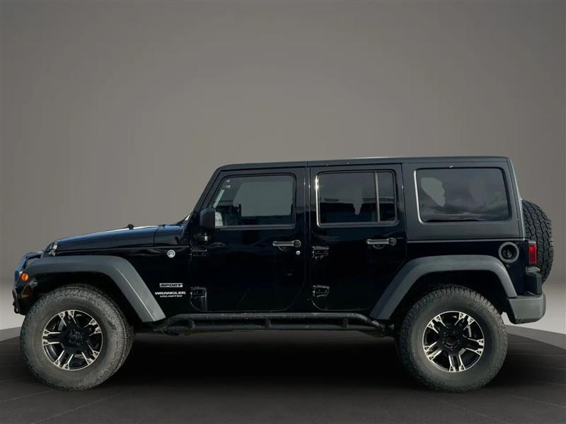 2013 Jeep Wrangler Unlimited Sport photo 2