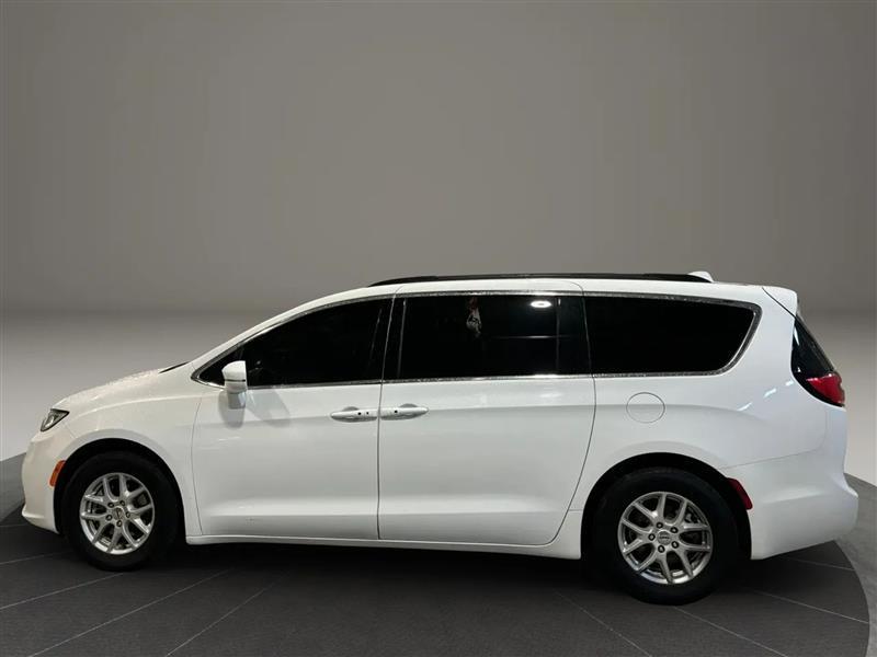 2022 Chrysler Pacifica Touring-L