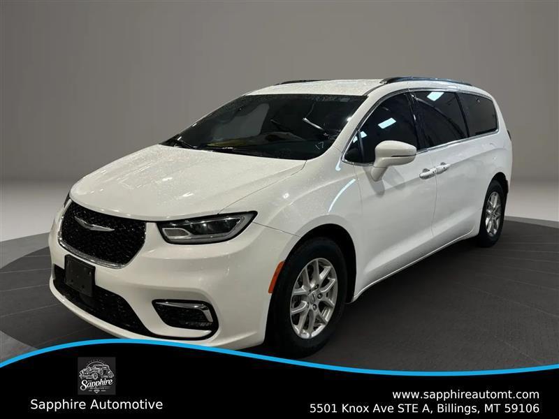 2022 Chrysler Pacifica Touring L's photo