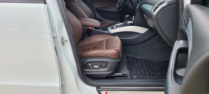 Audi Q5 photo 11