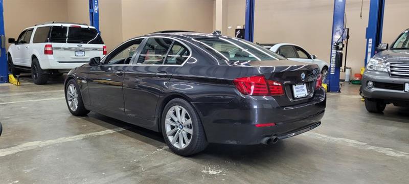 BMW 5-Series  2013