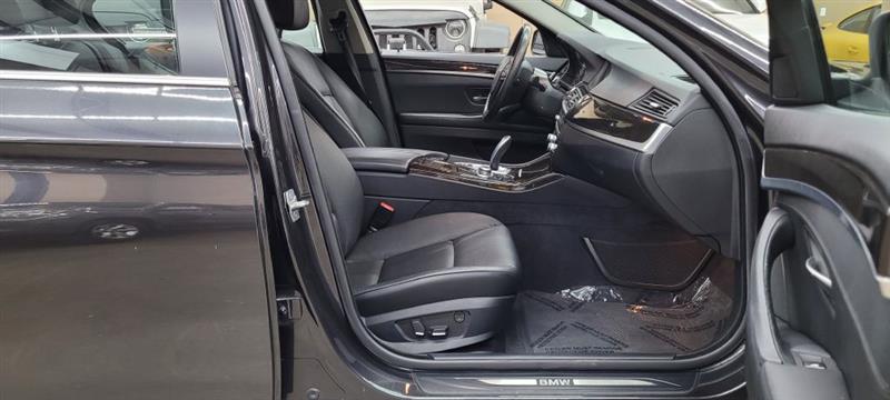 BMW 5-Series  2013