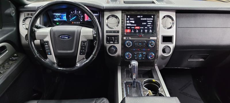 Ford Expedition photo 3
