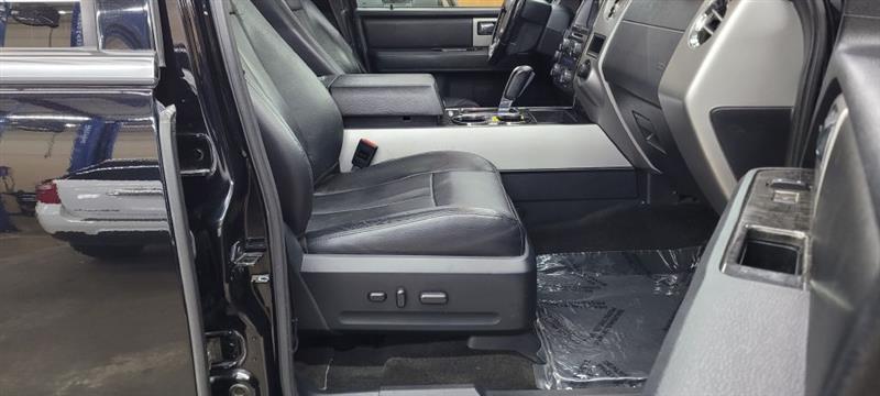 Ford Expedition photo 5