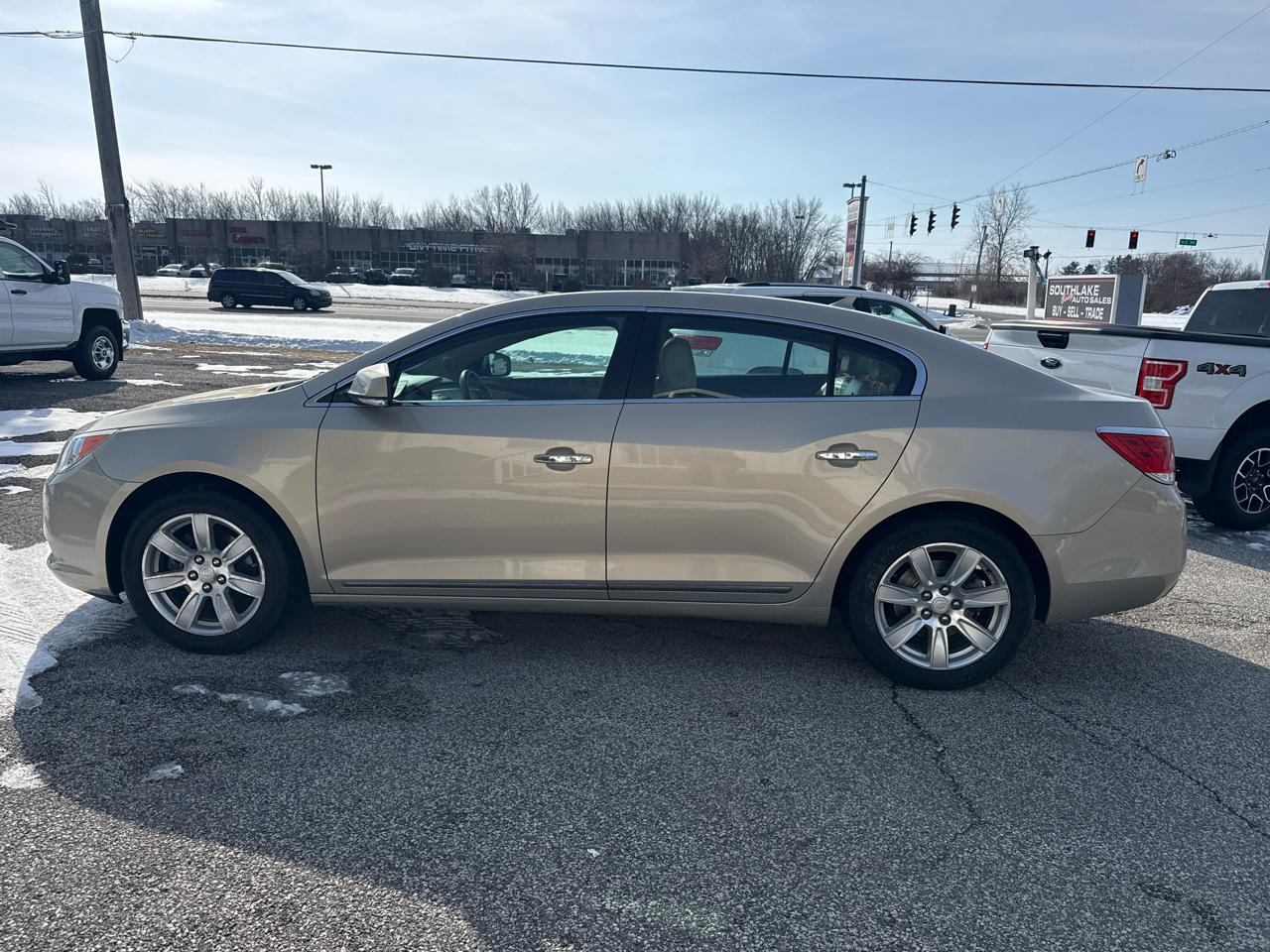 Buick LaCrosse  2012