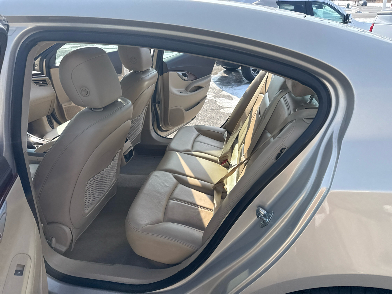 Buick LaCrosse  2012