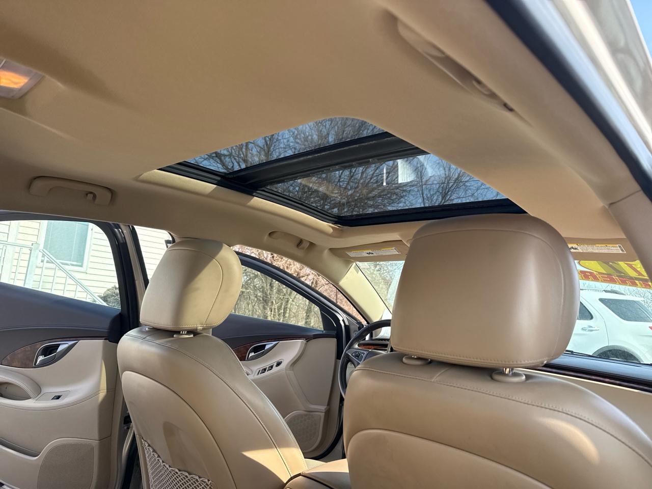 Buick LaCrosse  2012