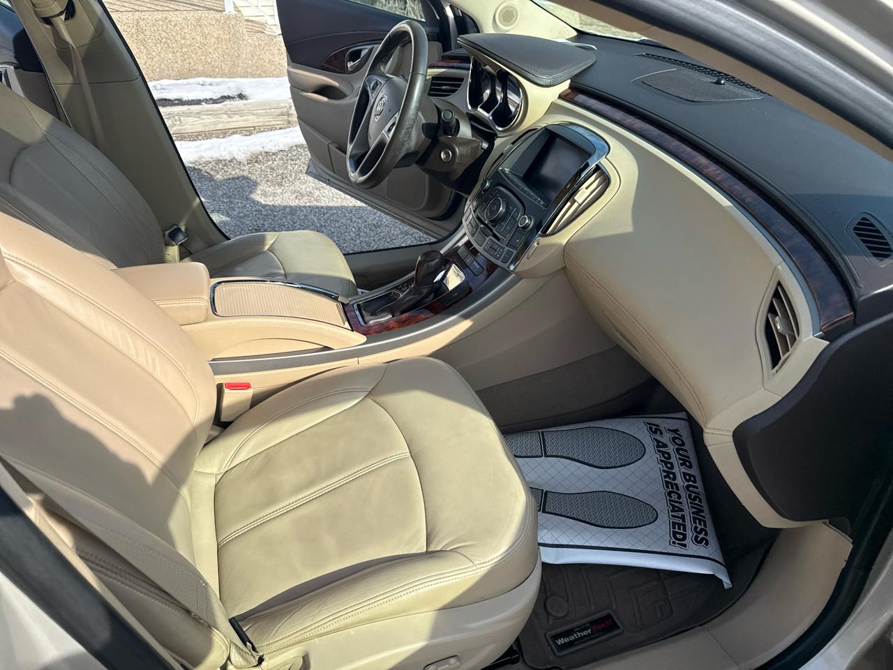 Buick LaCrosse  2012