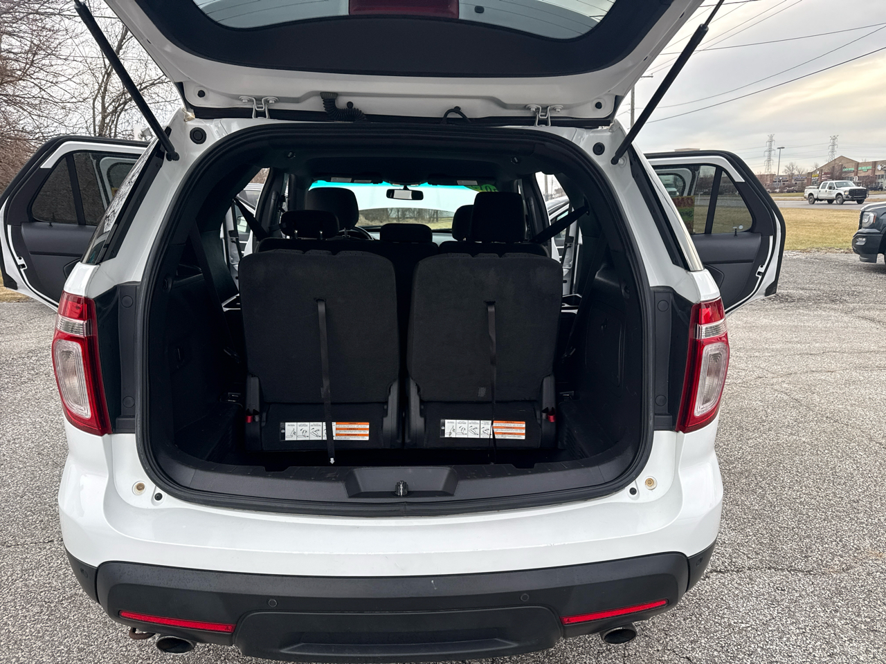 Ford Explorer XLT 4WD 2013