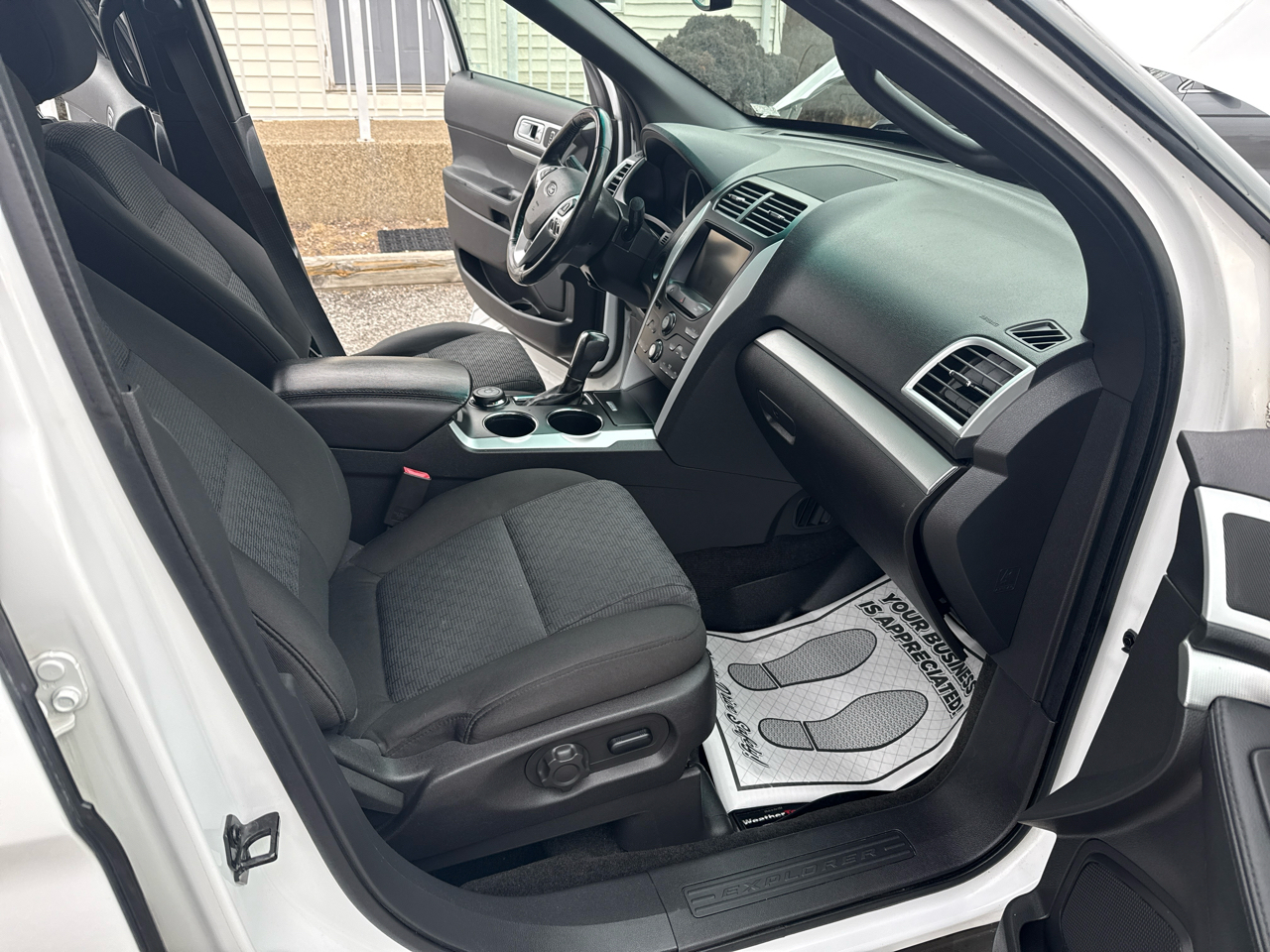 Ford Explorer XLT 4WD 2013