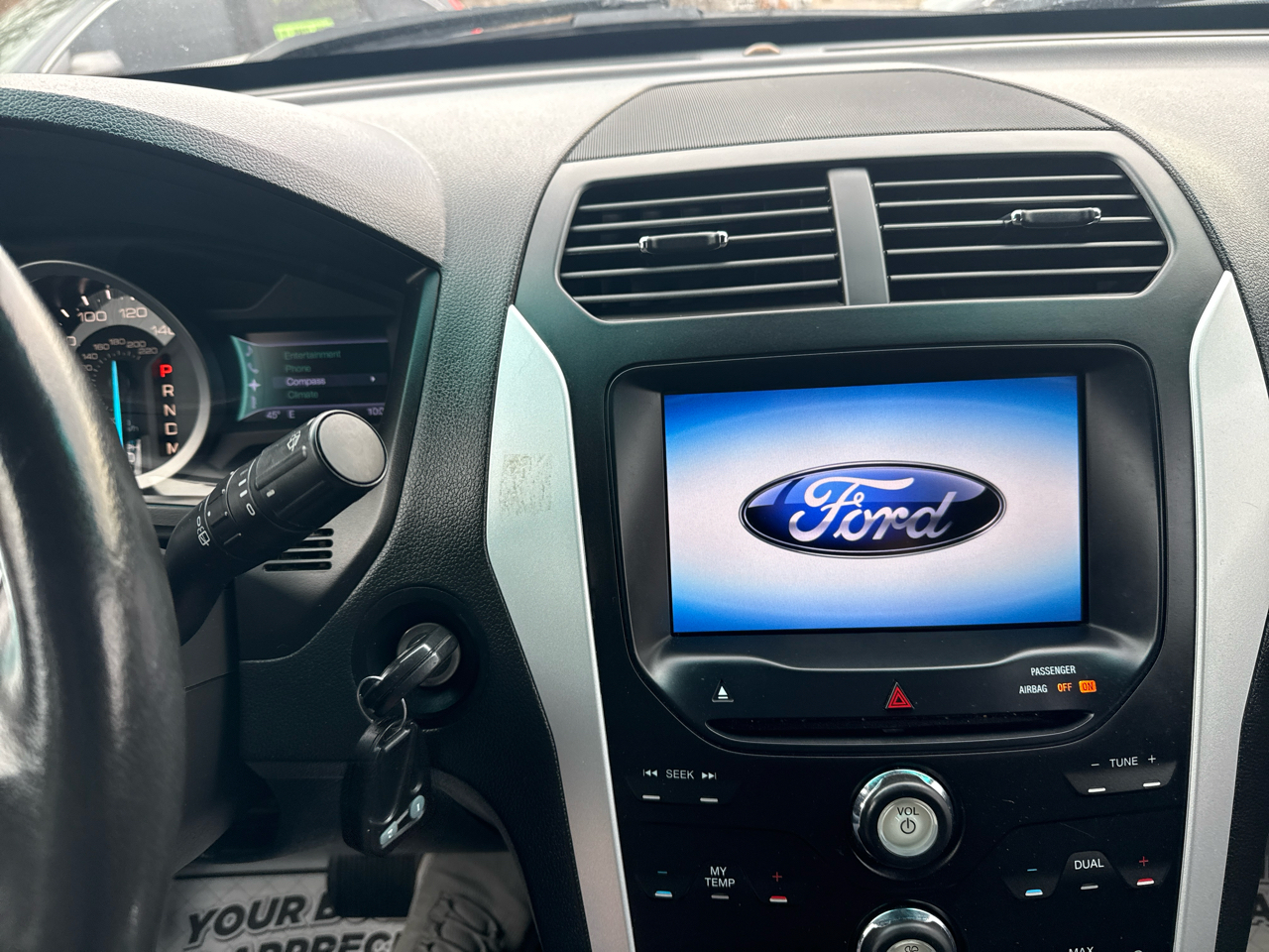 Ford Explorer XLT 4WD 2013