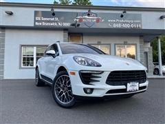 2017 Porsche Macan 