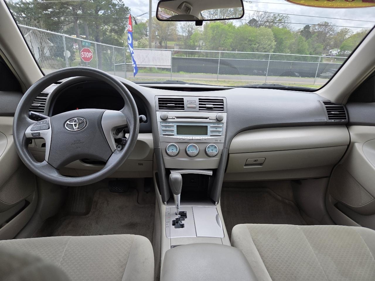 Toyota Camry  2009
