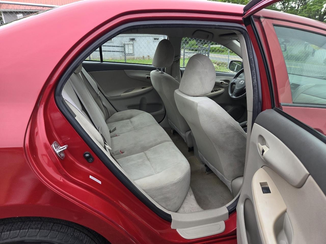 Toyota Corolla  2009