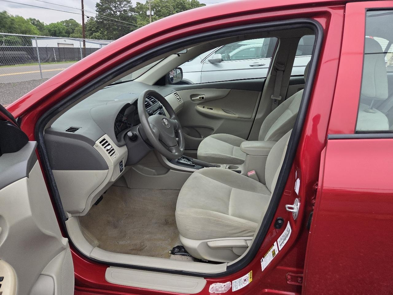 Toyota Corolla  2009