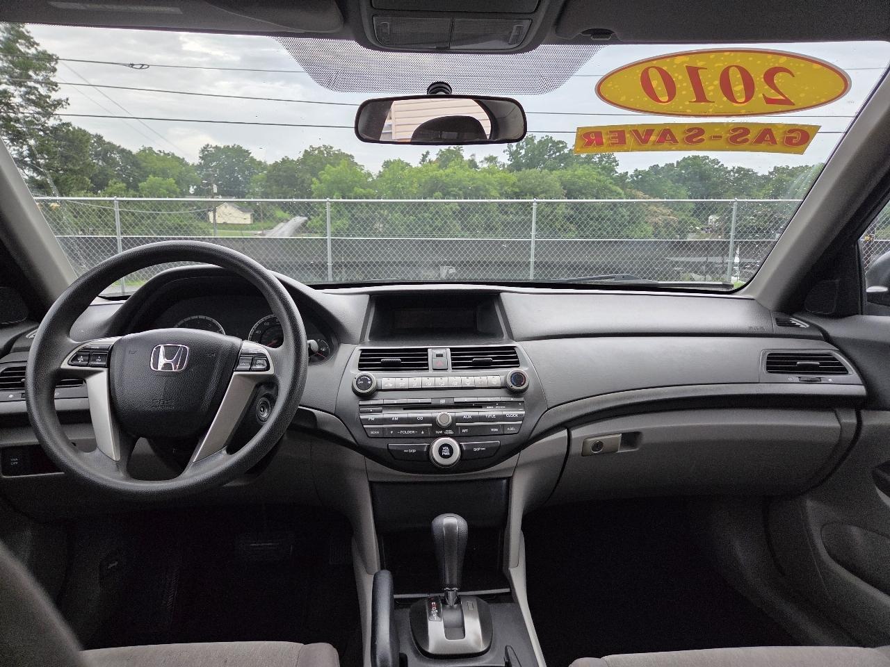 Honda Accord  2010