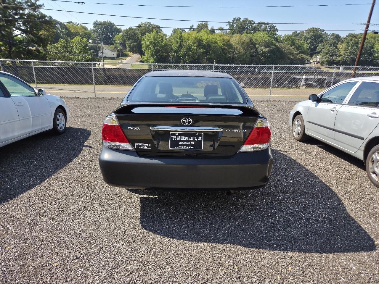 Toyota Camry  2005