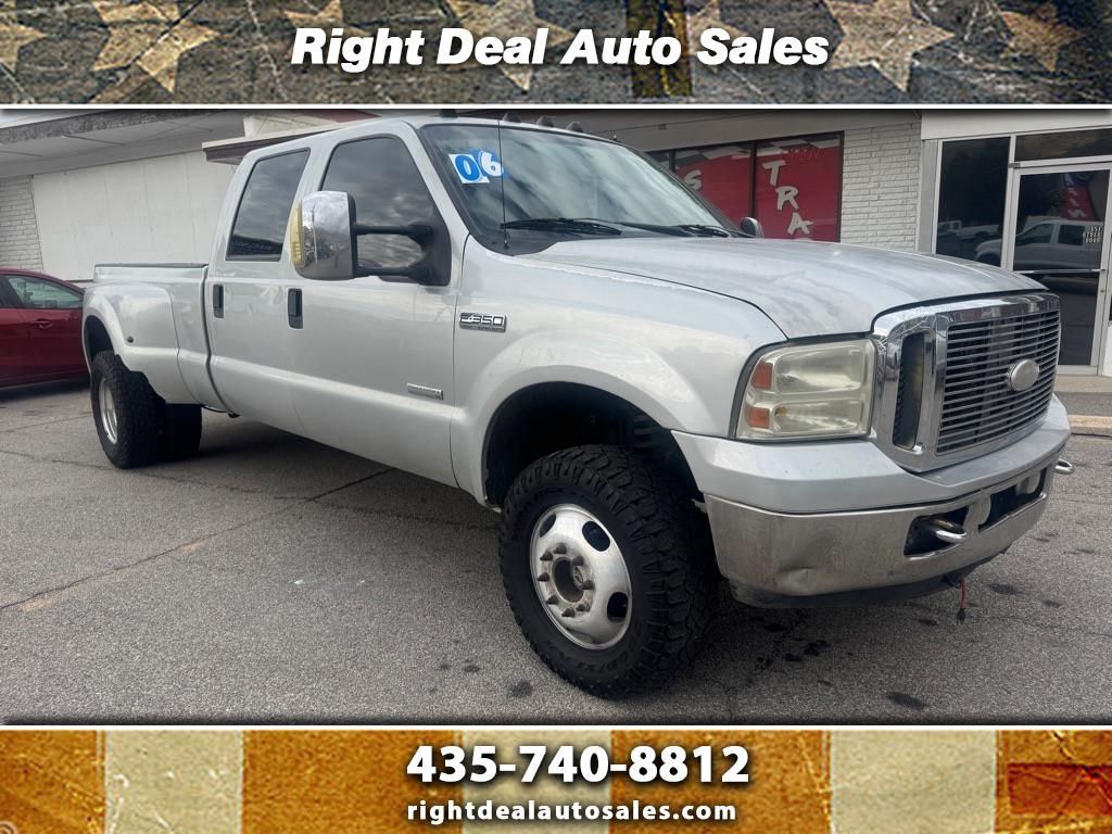 2006 Ford Super Duty F-350 DRW Crew Cab 156" XL 4WD