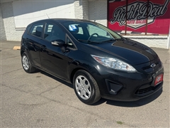 2013 Ford Fiesta  2013 Ford Fiesta