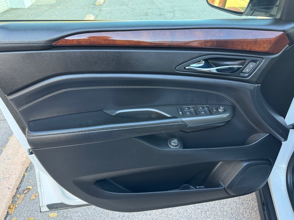 Cadillac SRX AWD 4dr Luxury Collection 2012