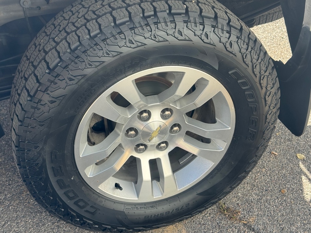 Chevrolet Silverado 1500 4WD Crew Cab 153.0" LT w/1LT 2017