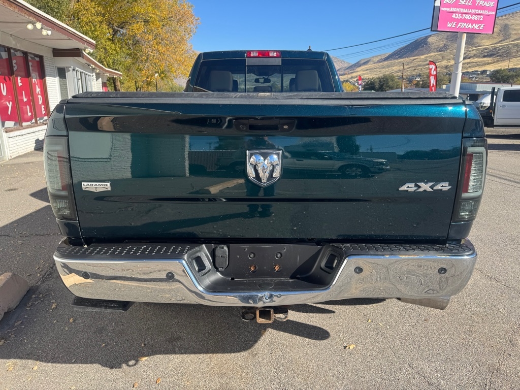 RAM 3500 4WD Crew Cab 169" Laramie 2011