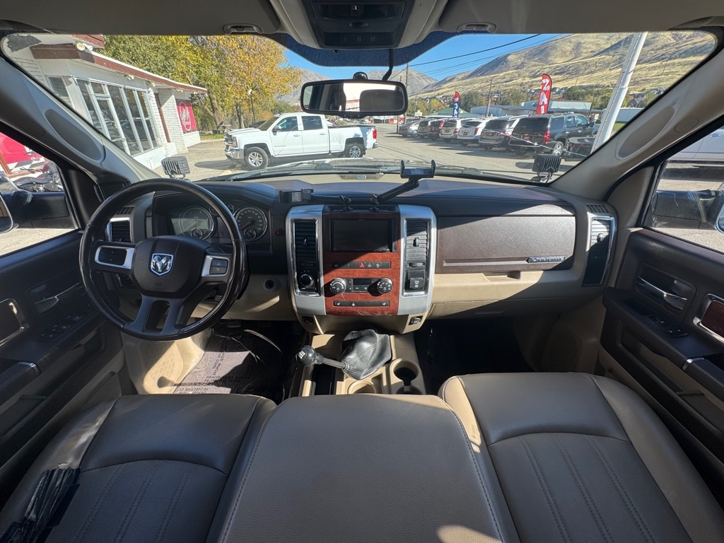 RAM 3500 4WD Crew Cab 169" Laramie 2011
