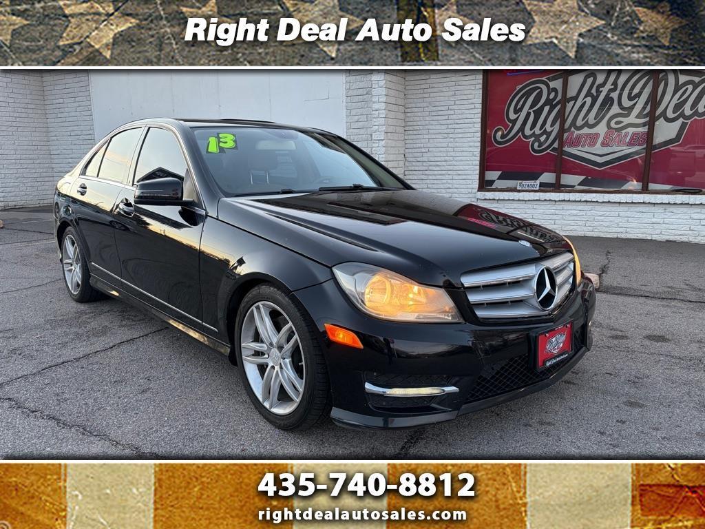2013 Mercedes-Benz C-Class 4dr Sdn C 300 Sport 4MATIC