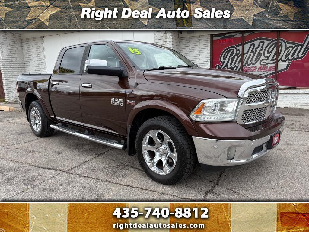 2015 RAM 1500 4WD Crew Cab 140.5" Laramie