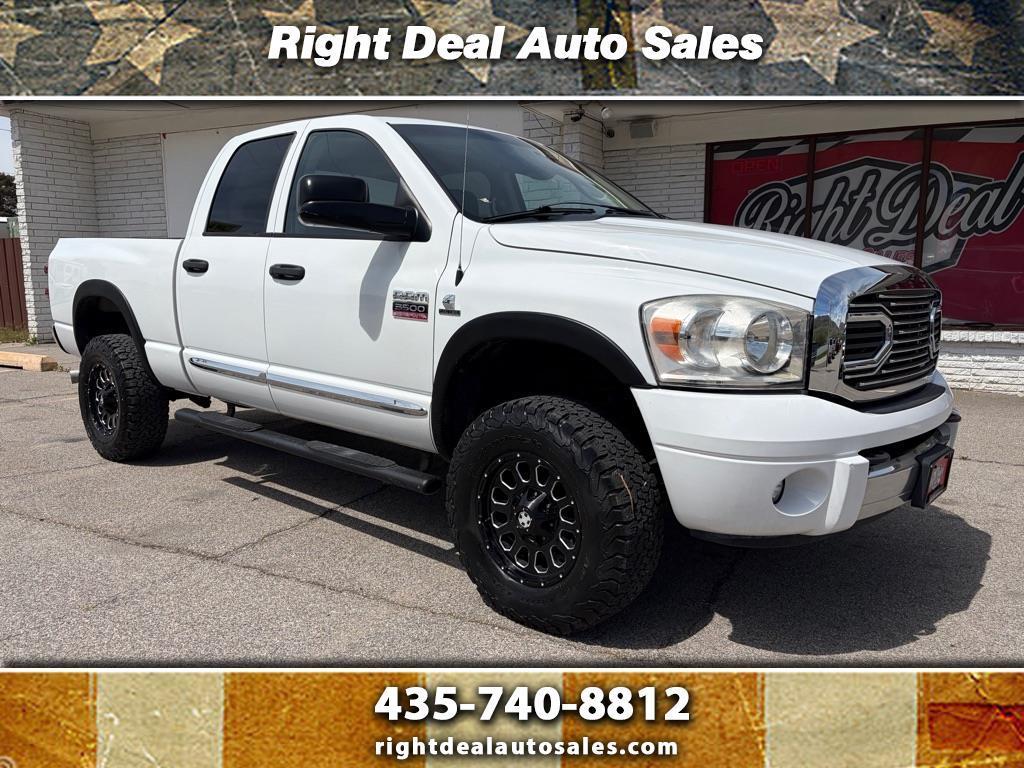 2008 Dodge Ram 3500 4WD Quad Cab 140.5" Laramie