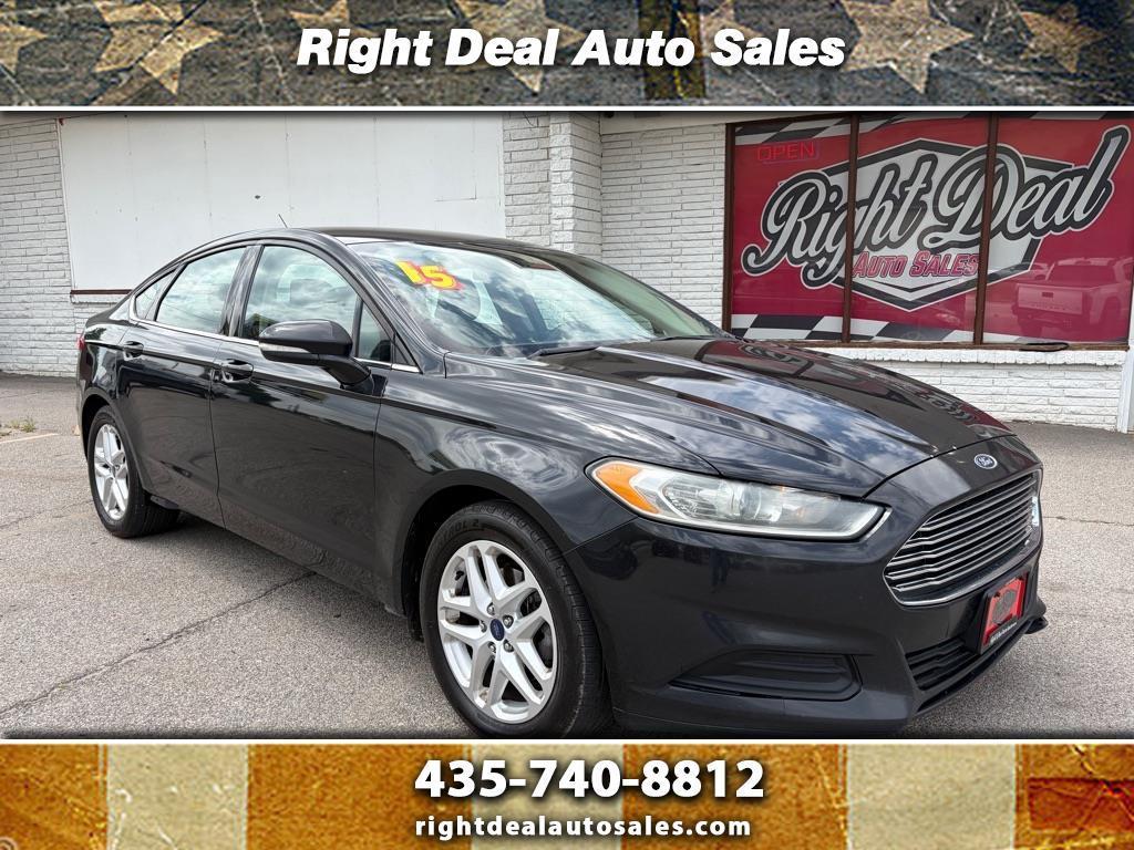 2015 Ford Fusion 4dr Sdn SE FWD