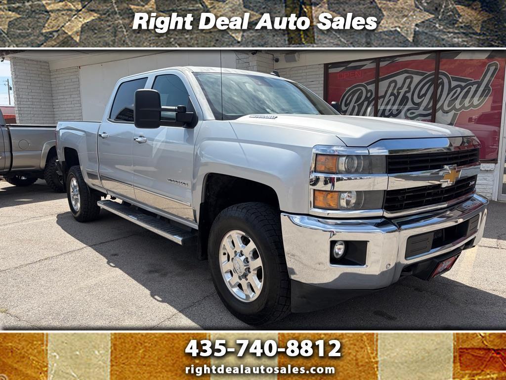 2015 Chevrolet Silverado 3500HD 4WD Crew Cab 153.7" LTZ