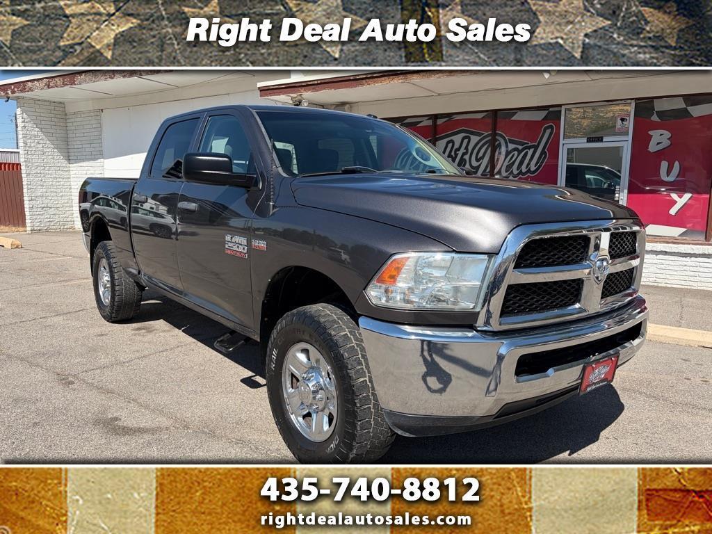 2014 RAM 2500 4WD Crew Cab 149" ST