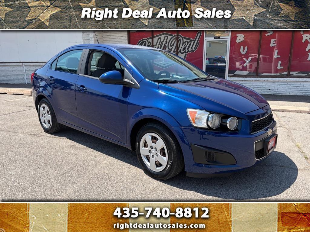 2013 Chevrolet Sonic 4dr Sdn Auto LS