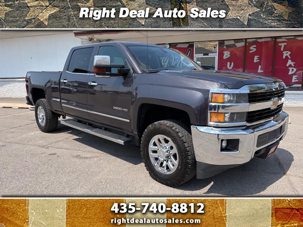 2015 Chevrolet Silverado 3500HD 4WD Crew Cab 167" LTZ