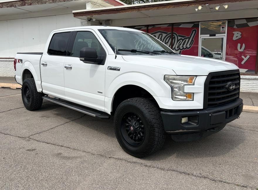 2015 Ford F-150 4WD SuperCrew 145" XLT