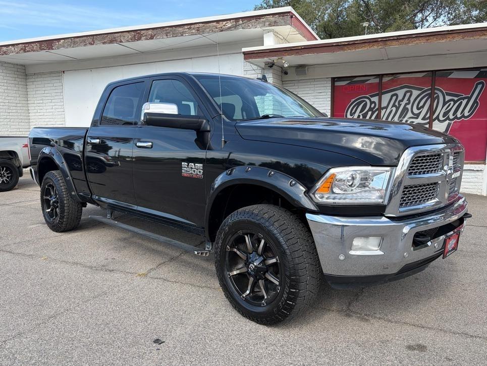 2016 RAM 2500 4WD Crew Cab 149" Laramie